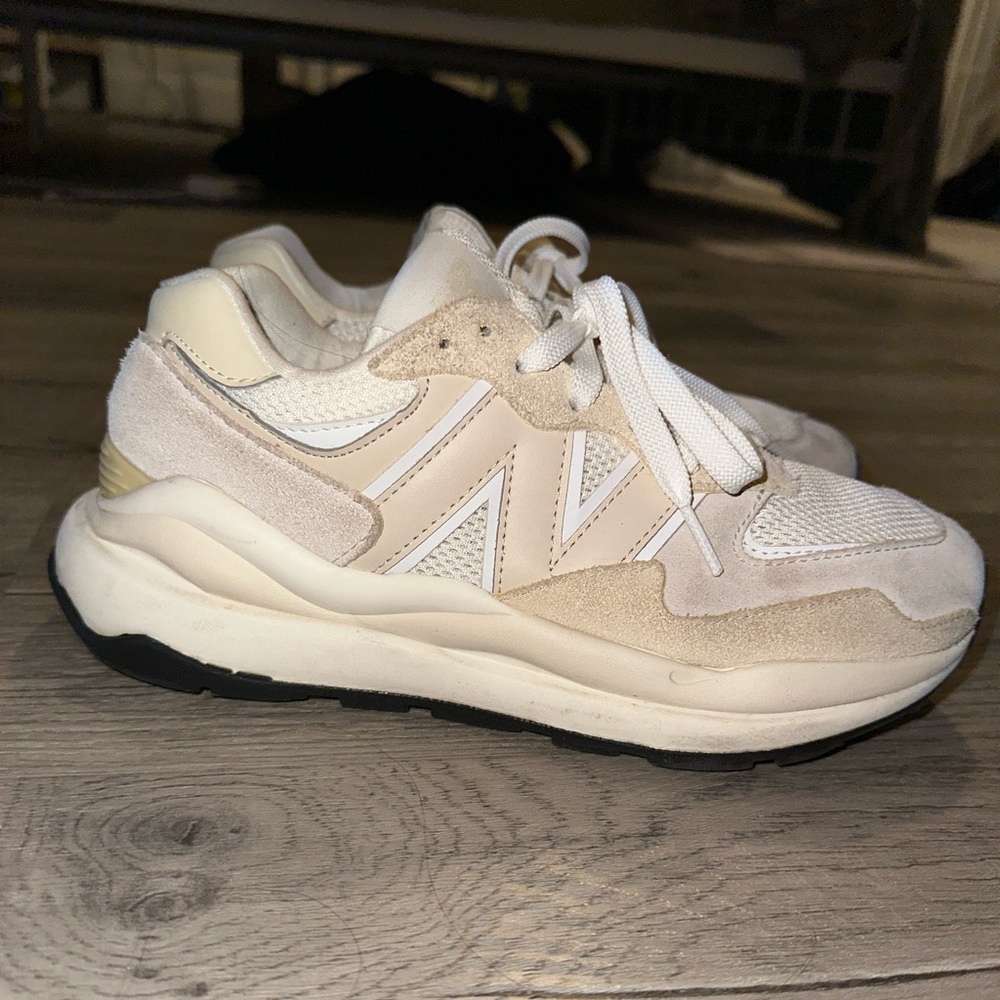 New Balance 5740